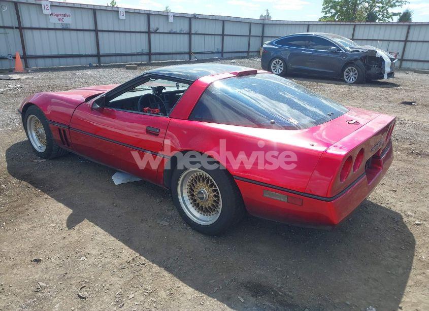 Photo 3 of 1987 Chevrolet Corvette (VIN 1G1YY218XH5106586)