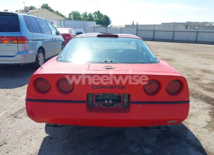 Photo 17 of 1988 Chevrolet Corvette (VIN 1G1YY218XJ5120932)