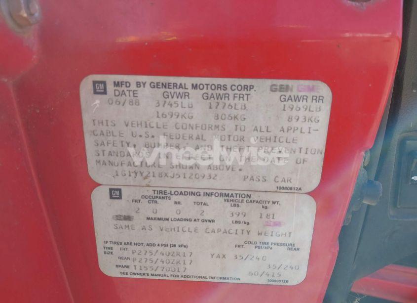 Photo 9 of 1988 Chevrolet Corvette (VIN 1G1YY218XJ5120932)