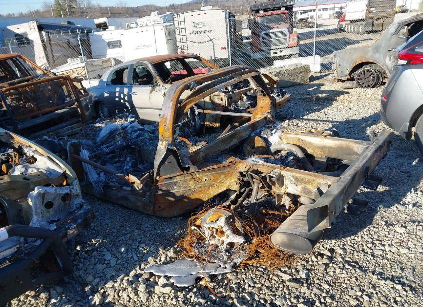 Photo 3 of 2004 Chevrolet Corvette N/A (VIN 1G1YY22G045115233)