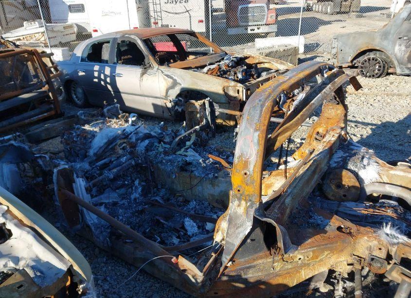 Photo 6 of 2004 Chevrolet Corvette N/A (VIN 1G1YY22G045115233)