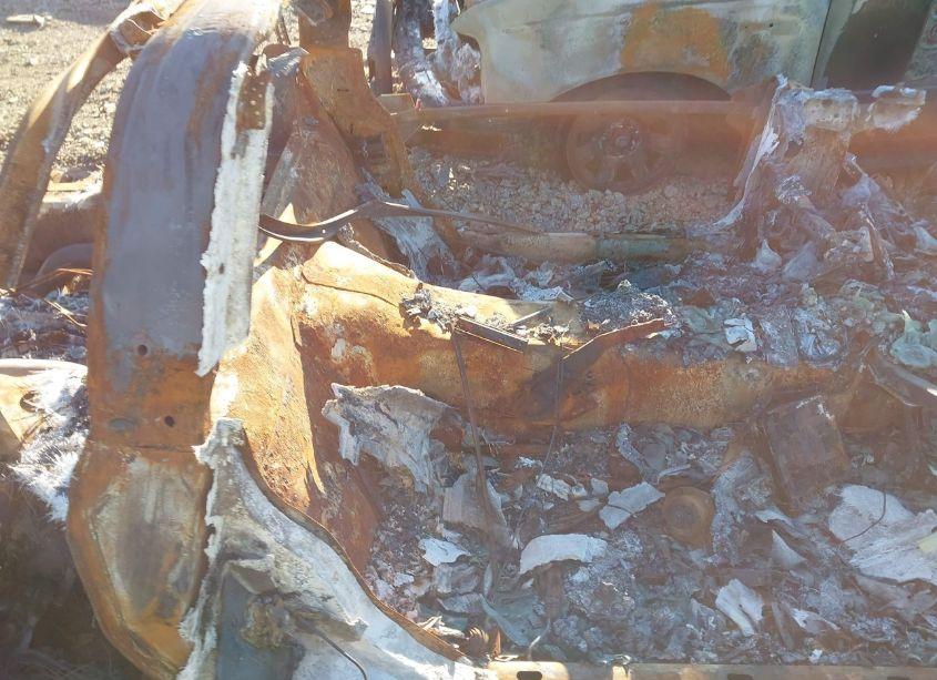 Photo 8 of 2004 Chevrolet Corvette N/A (VIN 1G1YY22G045115233)