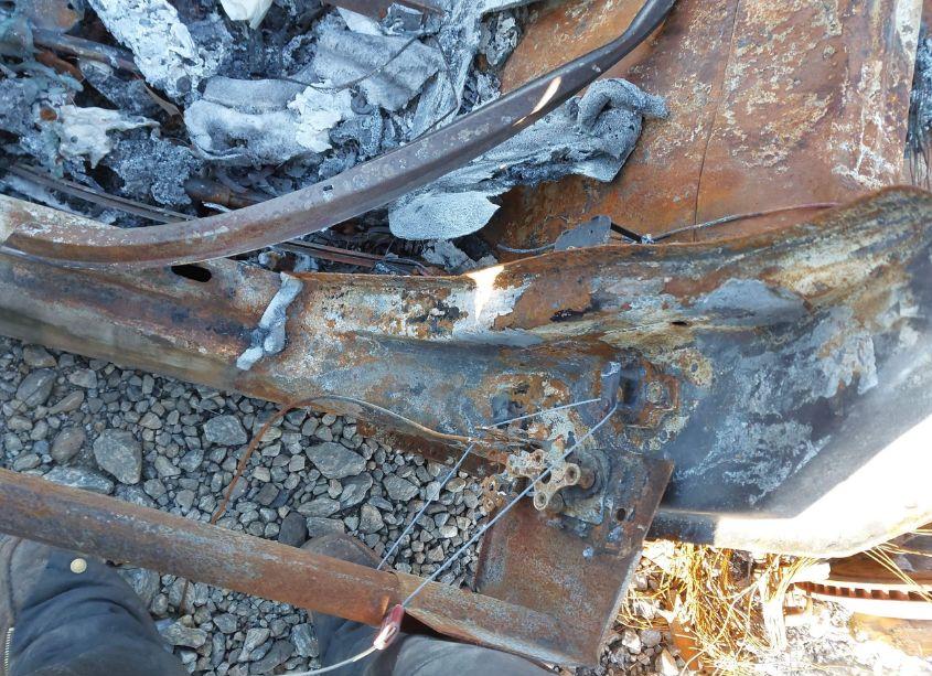 Photo 9 of 2004 Chevrolet Corvette N/A (VIN 1G1YY22G045115233)