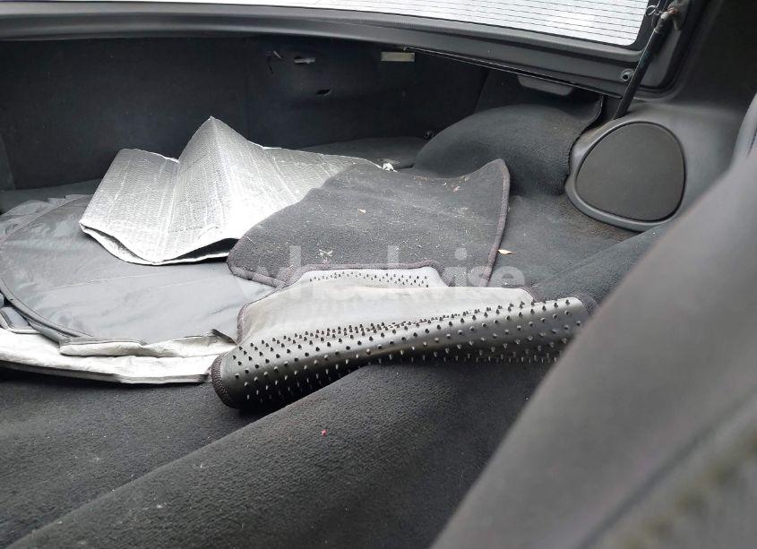 Photo 8 of 1997 Chevrolet Corvette (VIN 1G1YY22G0V5102032)