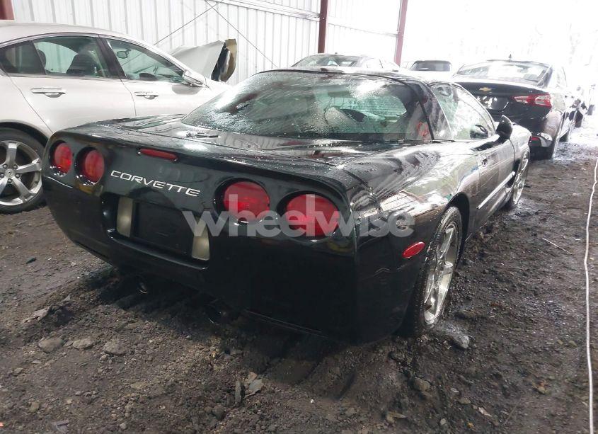 Photo 4 of 1999 Chevrolet Corvette (VIN 1G1YY22G0X5102521)