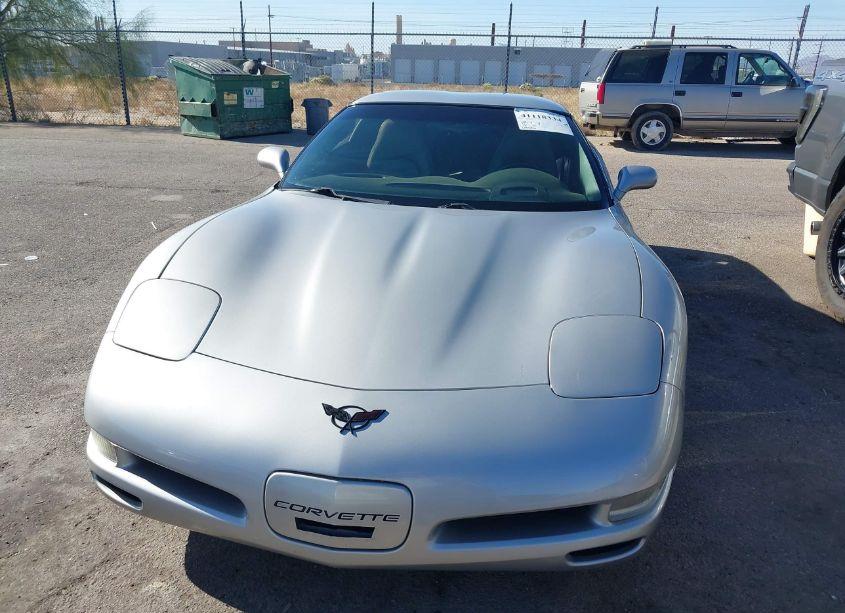 Photo 13 of 2004 Chevrolet Corvette N/A (VIN 1G1YY22G145132042)