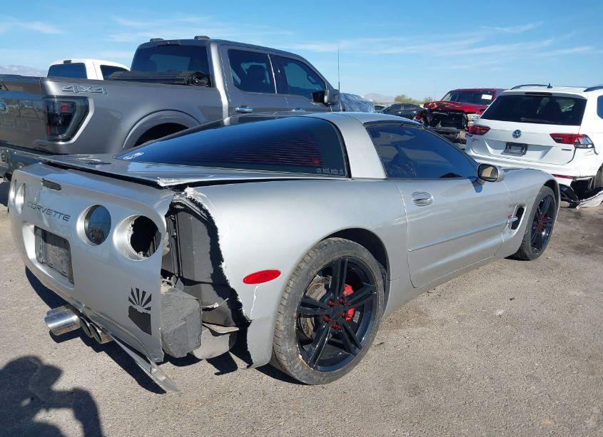 Photo 4 of 2004 Chevrolet Corvette N/A (VIN 1G1YY22G145132042)