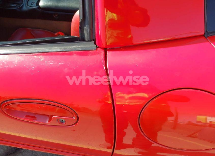 Photo 19 of 1998 Chevrolet Corvette (VIN 1G1YY22G1W5116474)