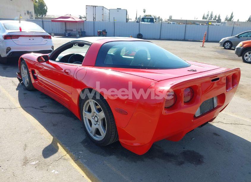 Photo 3 of 1998 Chevrolet Corvette (VIN 1G1YY22G1W5116474)