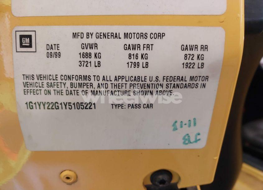 Photo 9 of 2000 Chevrolet Corvette (VIN 1G1YY22G1Y5105221)