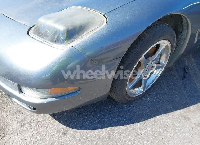 Photo 18 of 2003 Chevrolet Corvette N/A (VIN 1G1YY22G235108007)