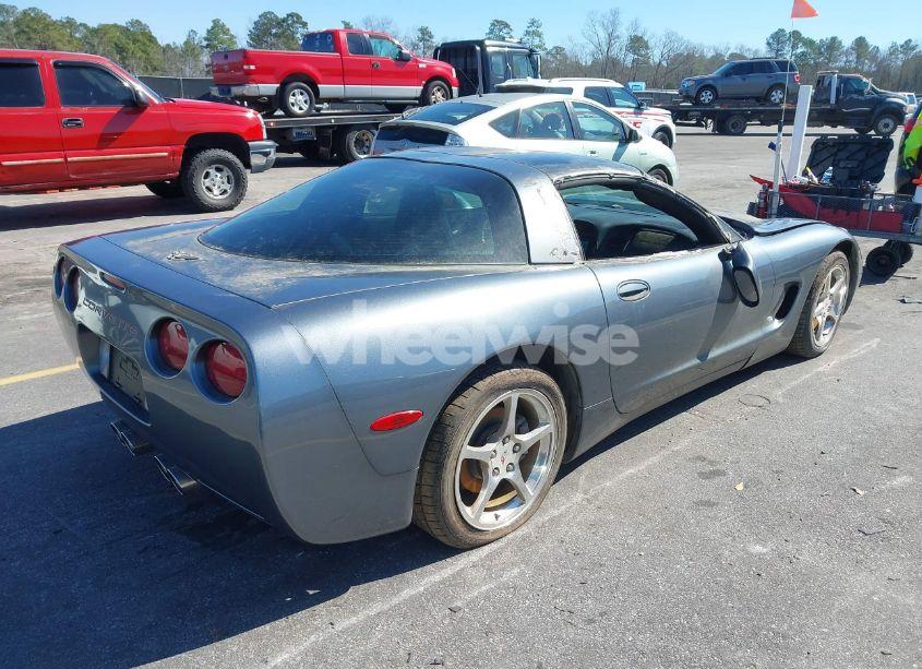 Photo 4 of 2003 Chevrolet Corvette N/A (VIN 1G1YY22G235108007)