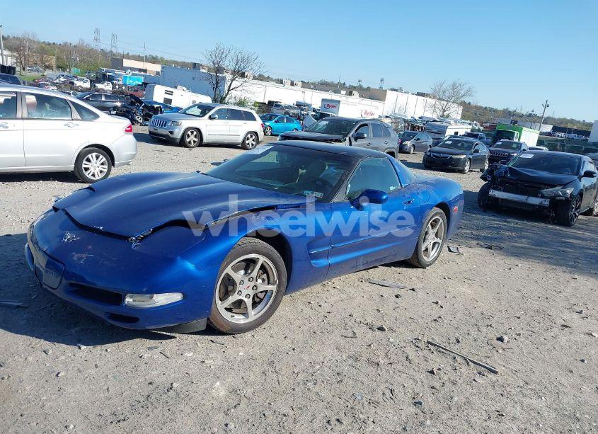 Photo 2 of 2003 Chevrolet Corvette N/A (VIN 1G1YY22G235110288)