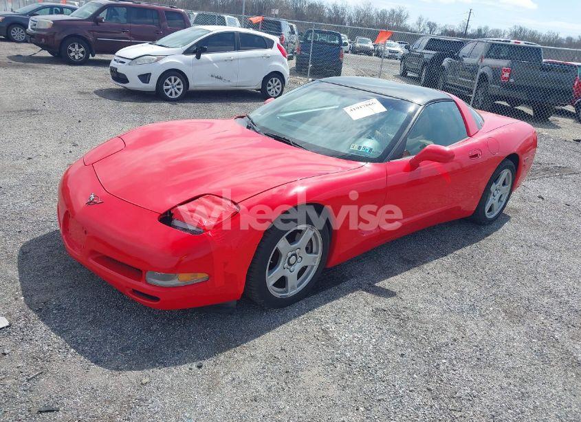 Photo 2 of 1998 Chevrolet Corvette (VIN 1G1YY22G2W5128911)