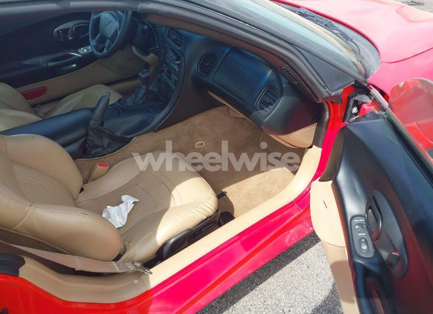 Photo 5 of 1998 Chevrolet Corvette (VIN 1G1YY22G2W5128911)