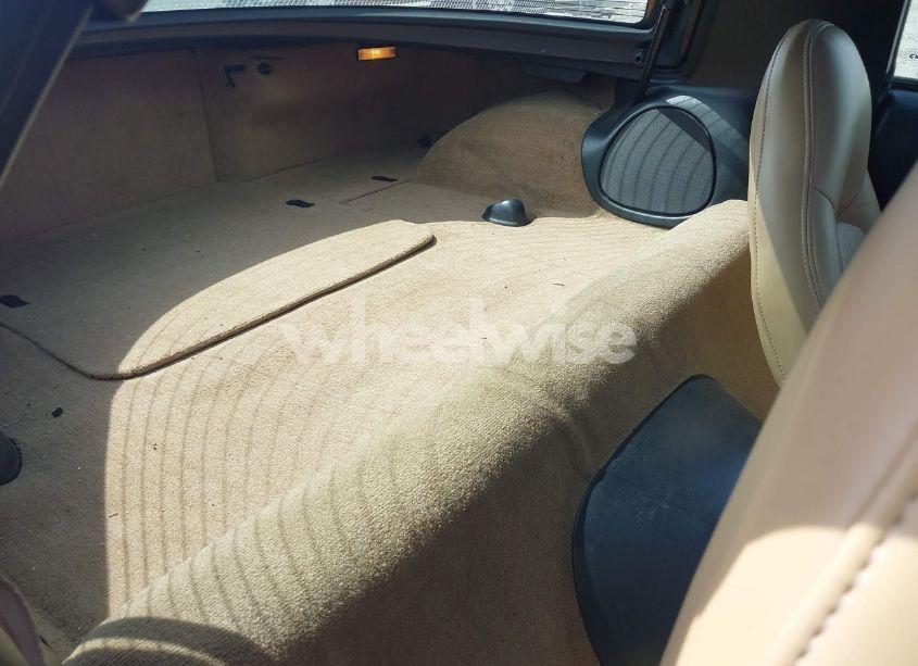 Photo 8 of 1998 Chevrolet Corvette (VIN 1G1YY22G2W5128911)