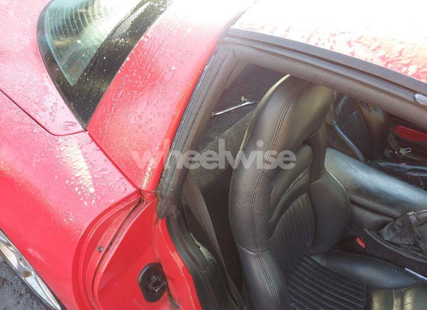 Photo 8 of 2000 Chevrolet Corvette (VIN 1G1YY22G2Y5118656)