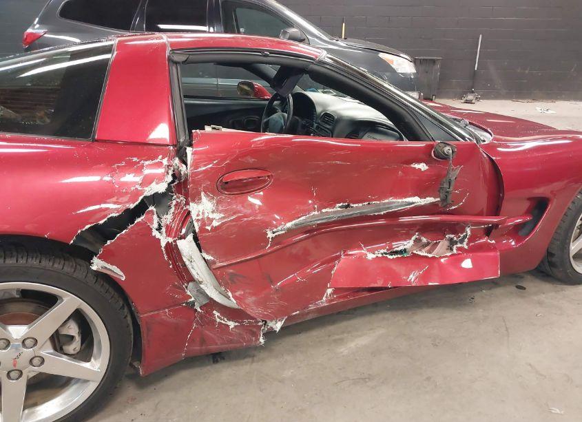 Photo 6 of 2002 Chevrolet Corvette (VIN 1G1YY22G325117376)