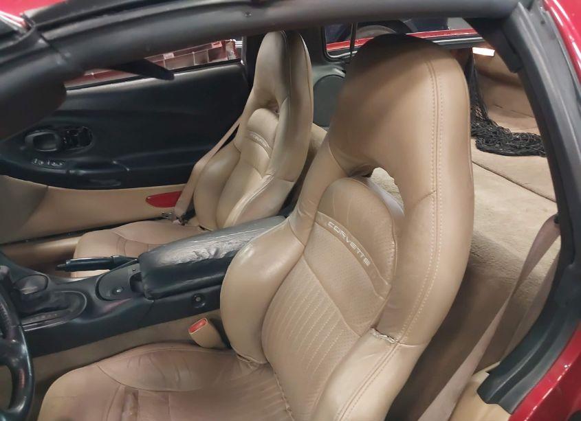 Photo 8 of 2002 Chevrolet Corvette (VIN 1G1YY22G325117376)