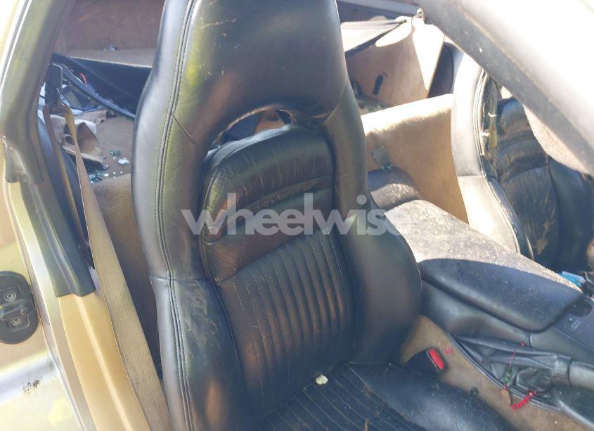 Photo 8 of 2000 Chevrolet Corvette (VIN 1G1YY22G3Y5125289)