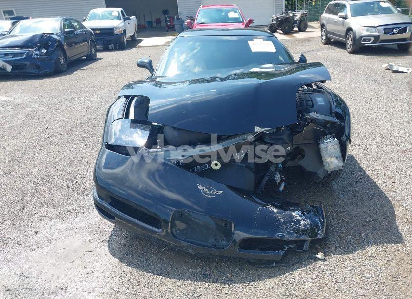 Photo 13 of 2002 Chevrolet Corvette (VIN 1G1YY22G425113952)