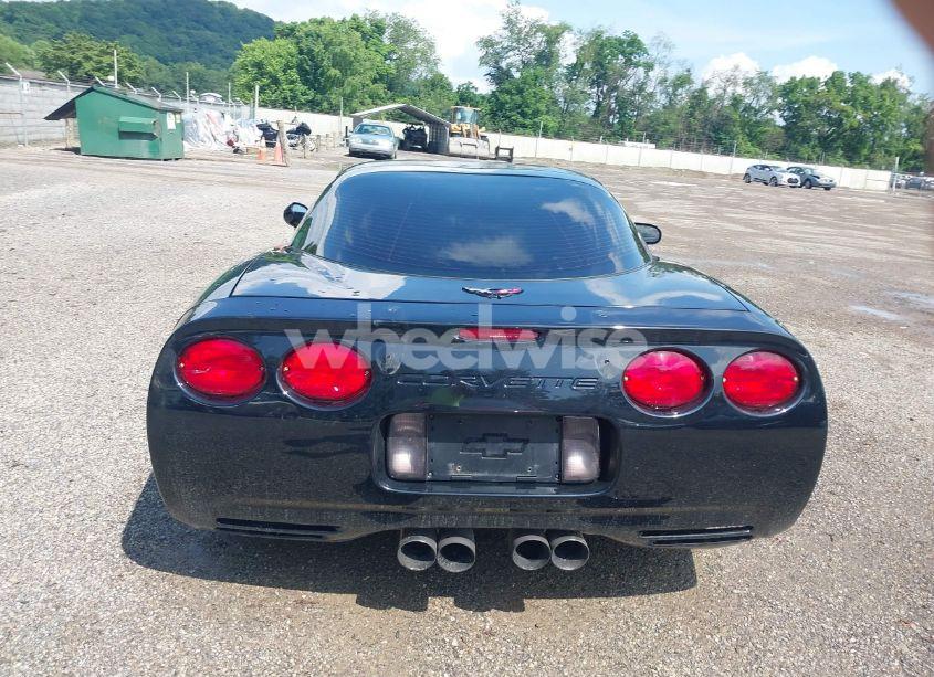 Photo 17 of 2002 Chevrolet Corvette (VIN 1G1YY22G425113952)