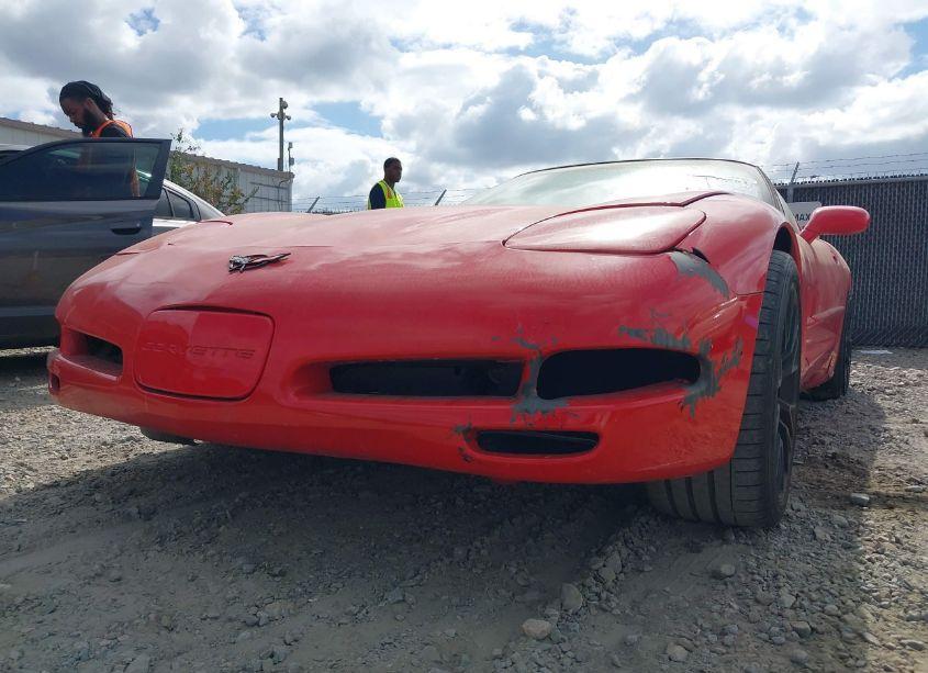 Photo 6 of 2001 Chevrolet Corvette N/A (VIN 1G1YY22G615111571)