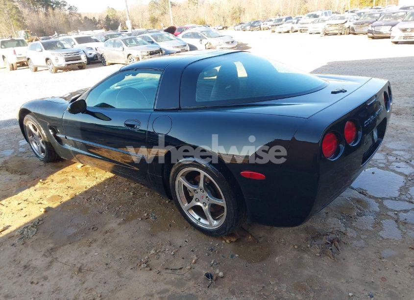 Photo 3 of 2002 Chevrolet Corvette (VIN 1G1YY22G625132650)