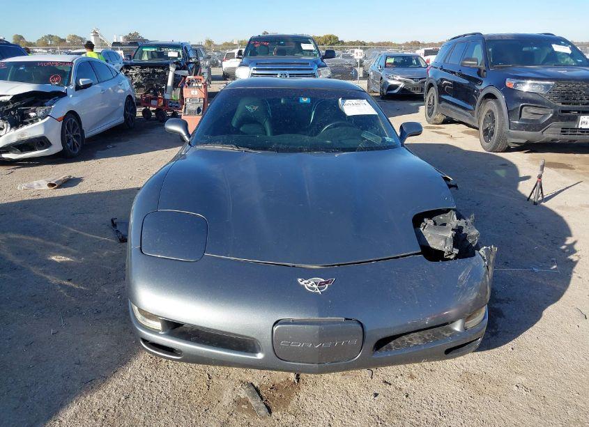 Photo 12 of 2003 Chevrolet Corvette N/A (VIN 1G1YY22G635103439)