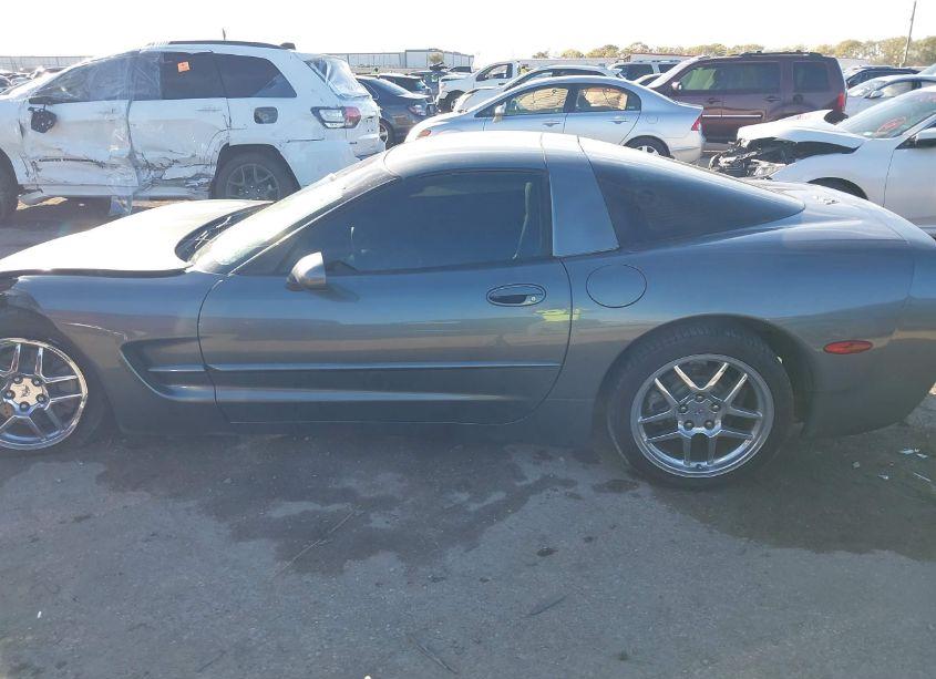 Photo 14 of 2003 Chevrolet Corvette N/A (VIN 1G1YY22G635103439)