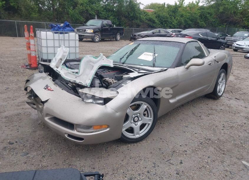 Photo 2 of 1998 Chevrolet Corvette (VIN 1G1YY22G6W5130421)