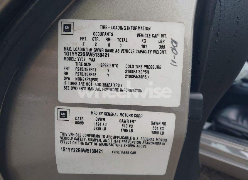 Photo 9 of 1998 Chevrolet Corvette (VIN 1G1YY22G6W5130421)