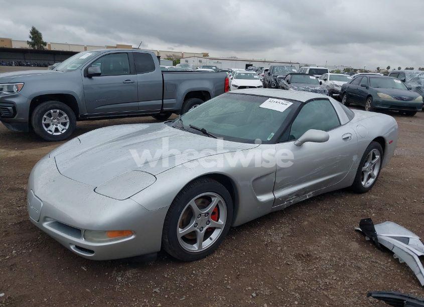 Photo 2 of 2001 Chevrolet Corvette N/A (VIN 1G1YY22G715126239)