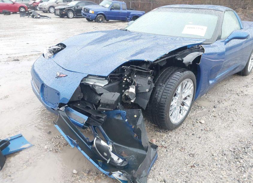 Photo 6 of 2002 Chevrolet Corvette (VIN 1G1YY22G725100001)