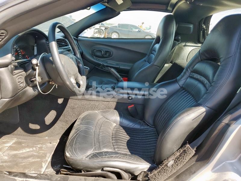 Photo 8 of 2004 CHEVROLET CORVETTE N/A (VIN 1G1YY22G745132403)