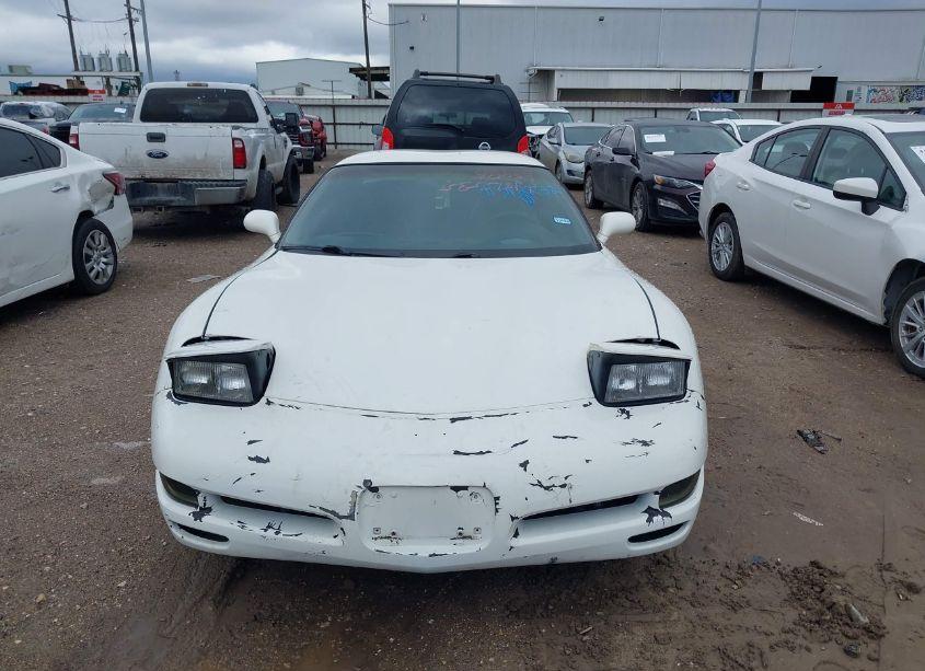 Photo 12 of 2003 Chevrolet Corvette N/A (VIN 1G1YY22G835101062)