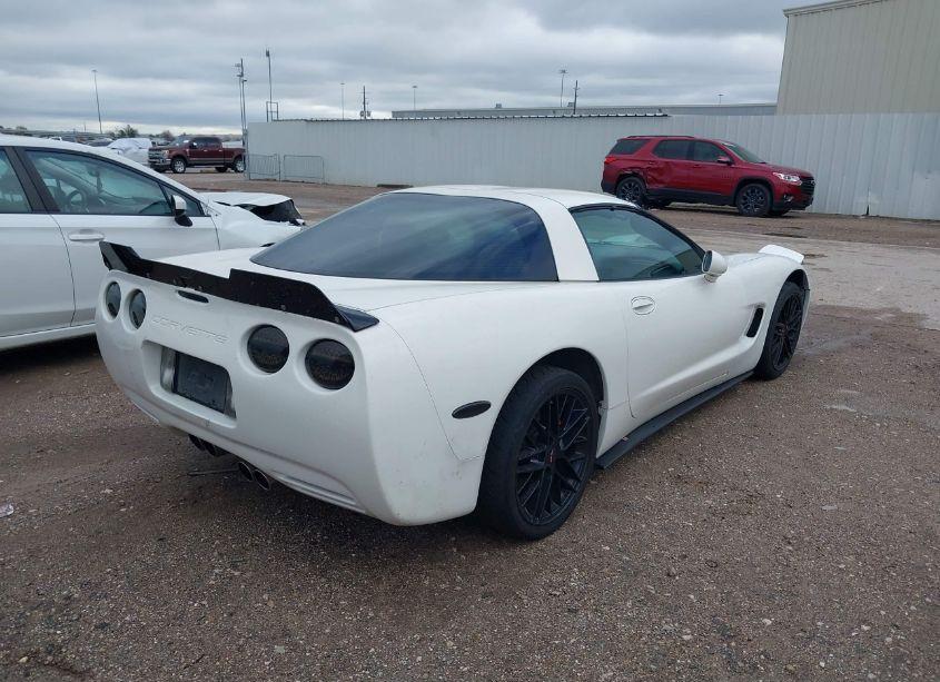 Photo 4 of 2003 Chevrolet Corvette N/A (VIN 1G1YY22G835101062)