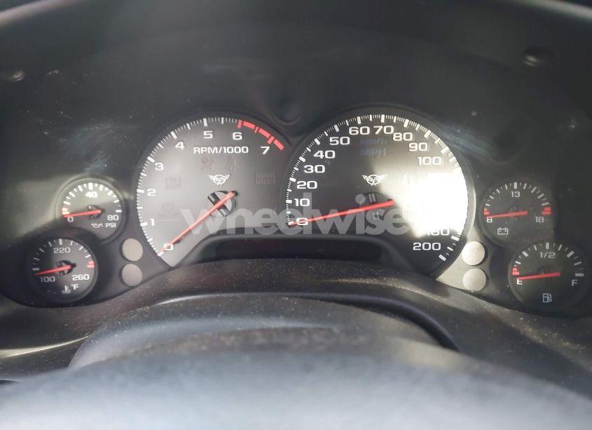 Photo 15 of 2004 Chevrolet Corvette N/A (VIN 1G1YY22G845100382)