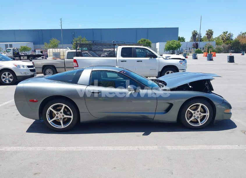 Photo 13 of 2004 Chevrolet Corvette N/A (VIN 1G1YY22G845122981)