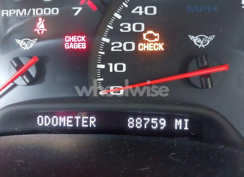 Photo 15 of 2004 Chevrolet Corvette N/A (VIN 1G1YY22G845122981)