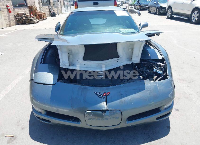 Photo 6 of 2004 Chevrolet Corvette N/A (VIN 1G1YY22G845122981)