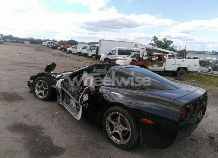 Photo 3 of 2004 Chevrolet Corvette N/A (VIN 1G1YY22G845127694)