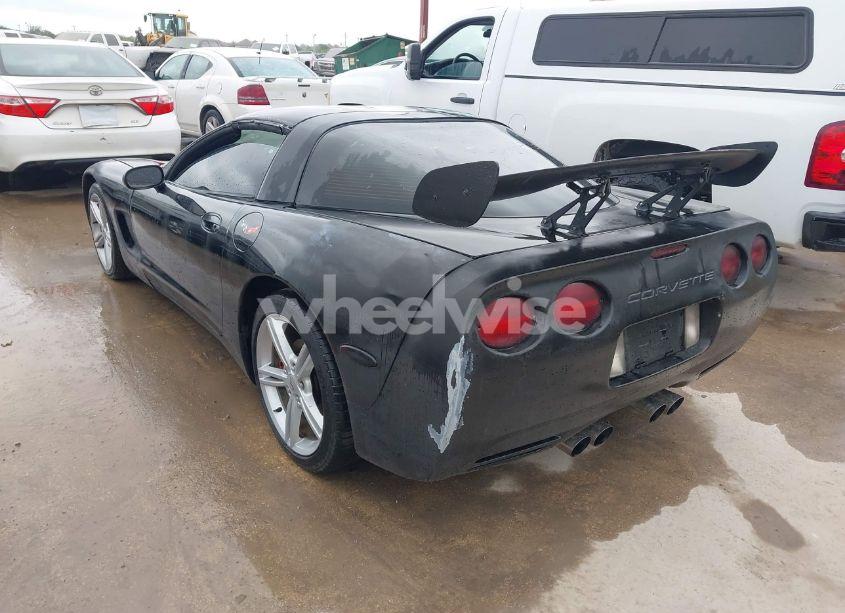 Photo 3 of 1999 Chevrolet Corvette (VIN 1G1YY22G8X5105537)