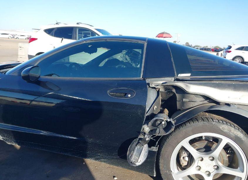 Photo 15 of 2000 Chevrolet Corvette (VIN 1G1YY22G8Y5101201)