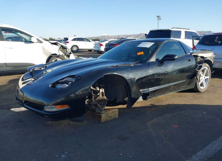 Photo 2 of 2000 Chevrolet Corvette (VIN 1G1YY22G8Y5101201)