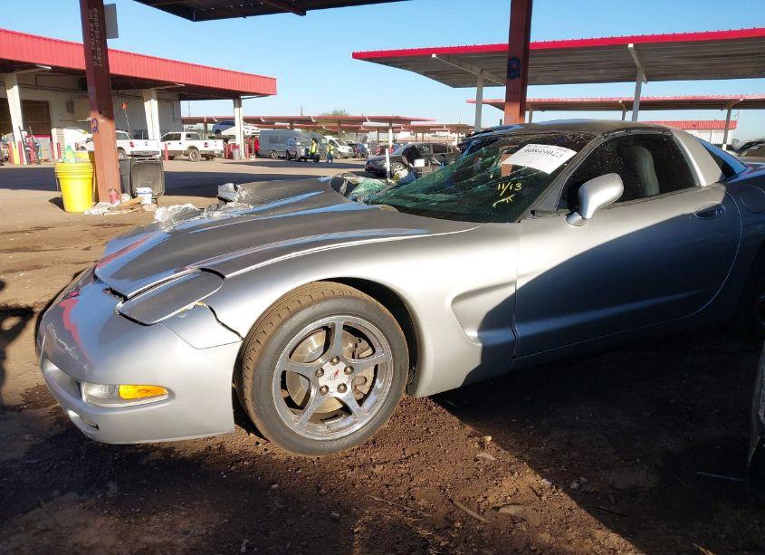 Photo 2 of 2004 Chevrolet Corvette N/A (VIN 1G1YY22G945133973)