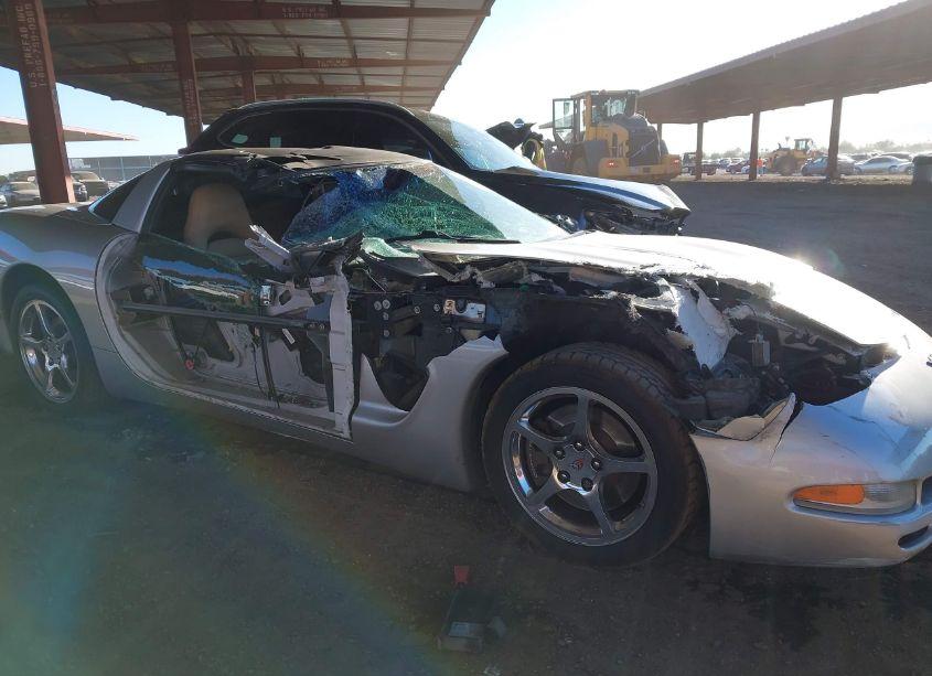 Photo 6 of 2004 Chevrolet Corvette N/A (VIN 1G1YY22G945133973)