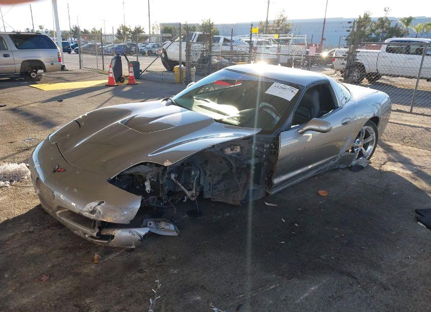 Photo 2 of 2000 Chevrolet Corvette (VIN 1G1YY22G9Y5110487)