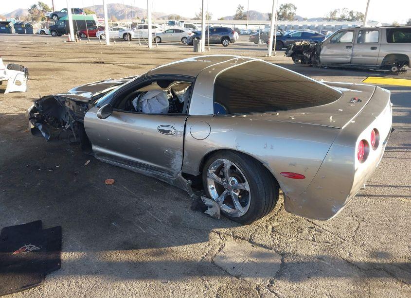 Photo 3 of 2000 Chevrolet Corvette (VIN 1G1YY22G9Y5110487)