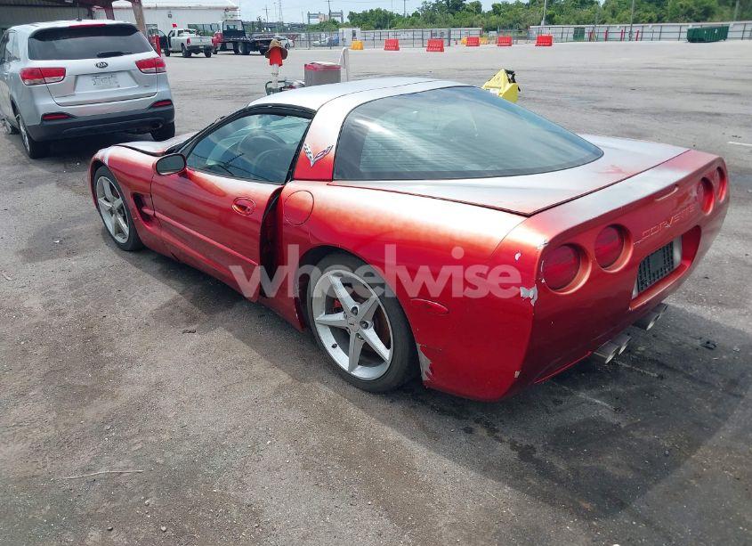 Photo 3 of 2000 Chevrolet Corvette (VIN 1G1YY22G9Y5121554)